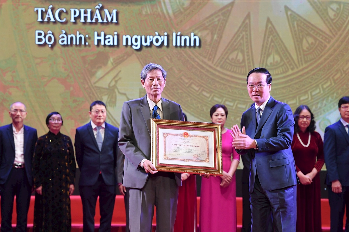Trao tặng Giải thưởng Hồ Chí Minh, Giải thưởng Nhà nước về văn học, nghệ thuật