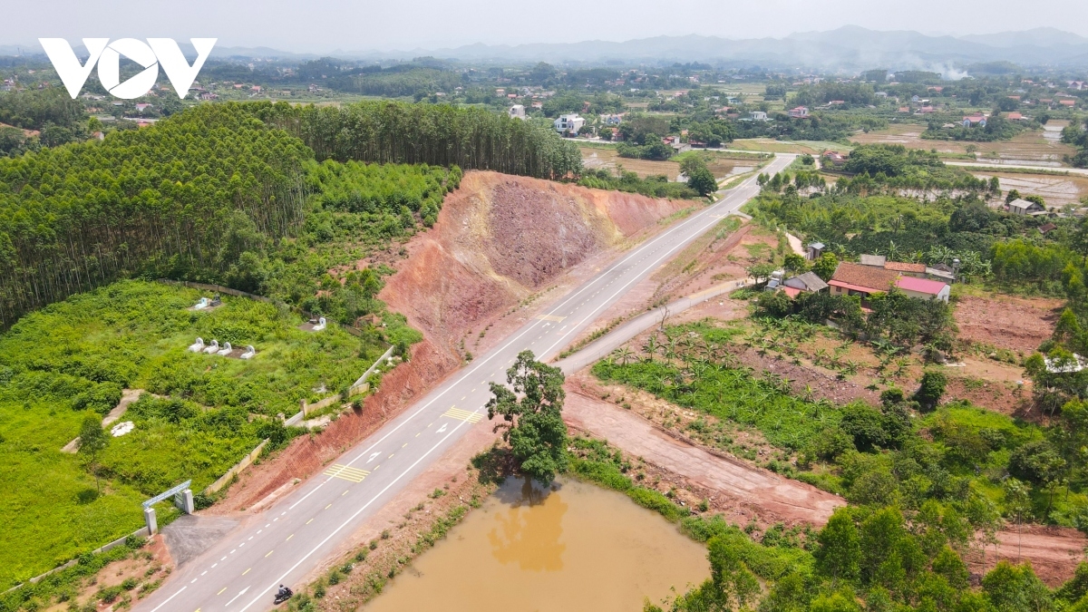 Bắc Giang Ngang nhiên khai thác khoáng sản khi chưa được cấp phép