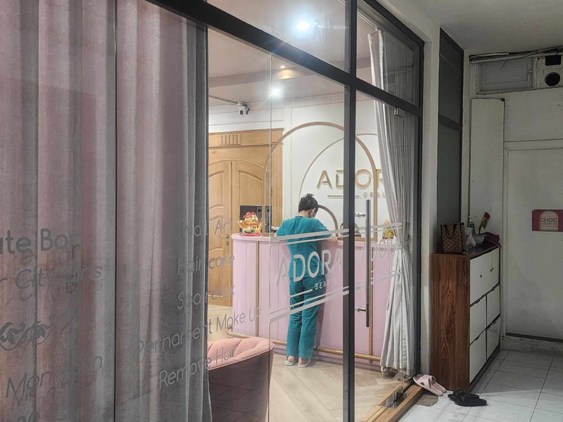 Bất thường tại Viện Thẩm mỹ Adora ở TP HCM