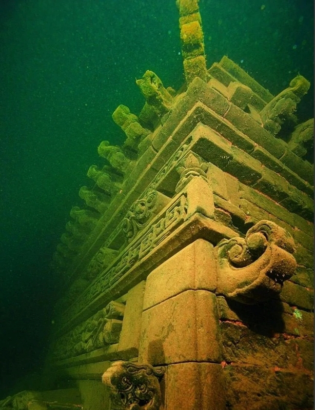 Khám phá thành phố cổ đại 1 400 năm bị chìm 40 mét dưới nước