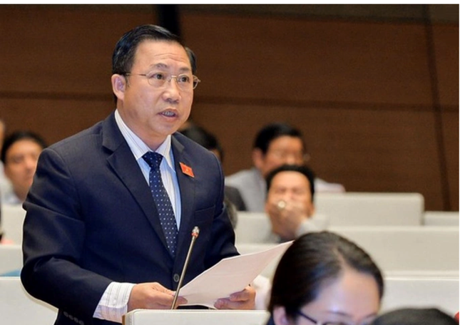 Ông Lưu Bình Nhưỡng trục lợi hàng trăm nghìn USD