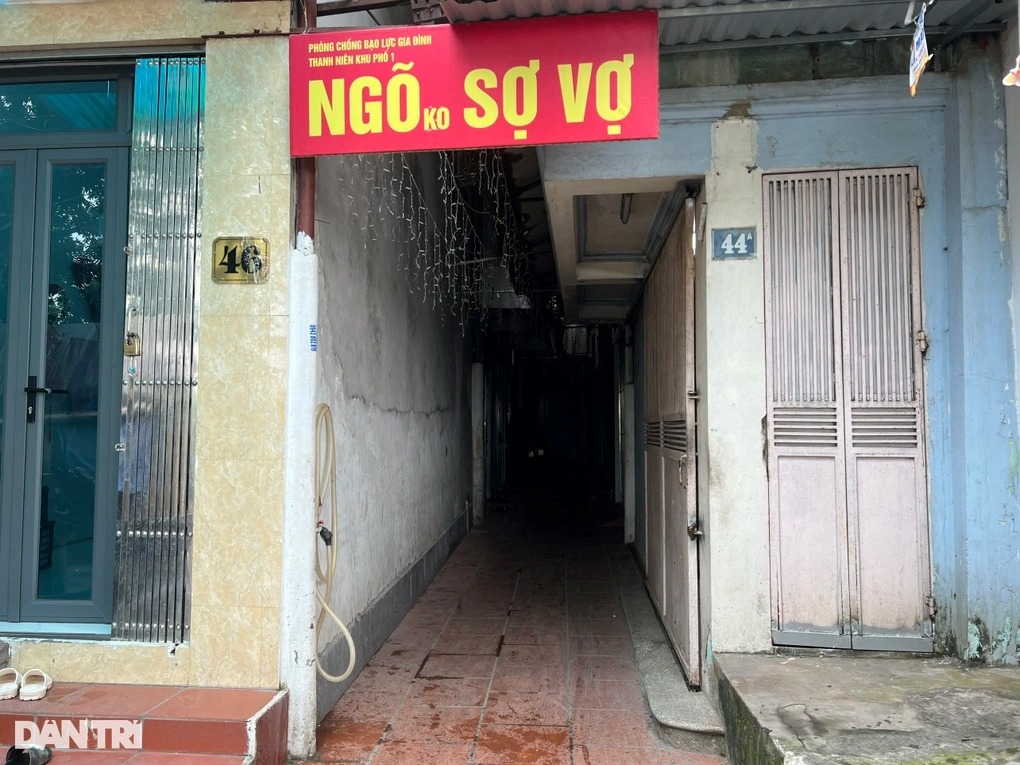 Ngõ không sợ vợ gây sốt mạng ở Hà Nội