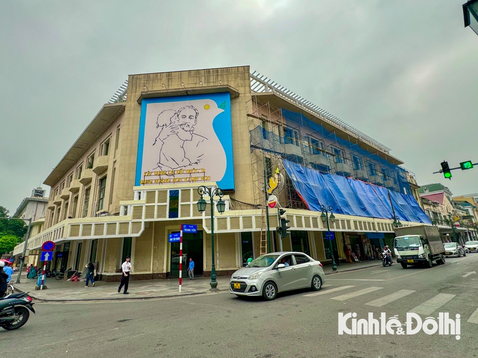 Hà Nội cải tạo, chỉnh trang mặt tiền tuyến phố Tràng Tiền