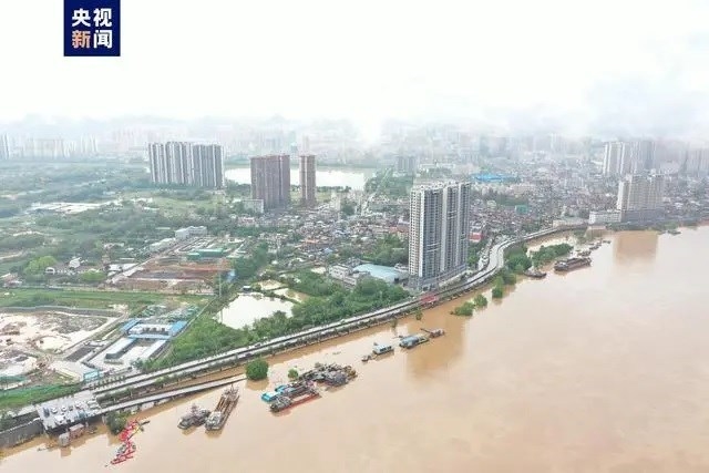 Trung Quốc đón lũ lụt đầu mùa sớm chưa từng có kể từ năm 1998