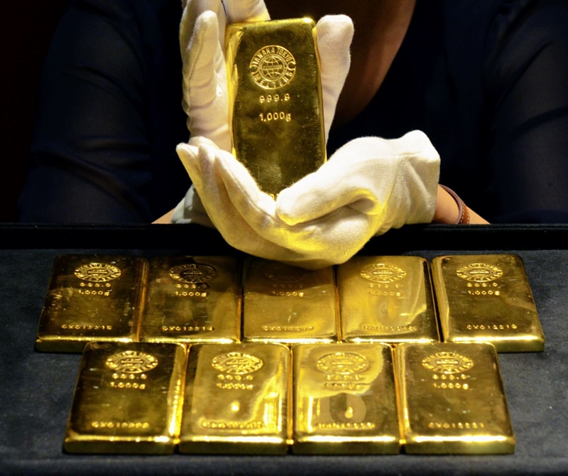 Giá vàng thế giới tiếp tục chạm mức kỷ lục