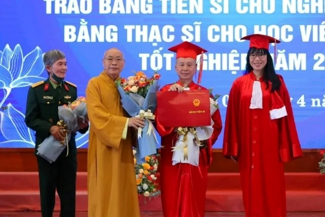 Trường Đại học Luật Hà Nội  Ông Thích Chân Quang đủ điều kiện học thẳng lên tiến sĩ