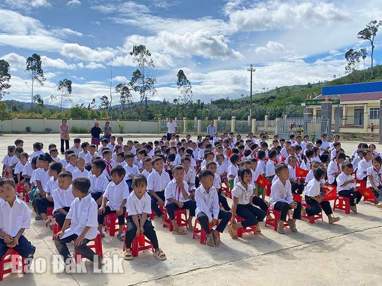 Hơn 25 triệu học sinh, sinh viên hân hoan bước vào năm học mới