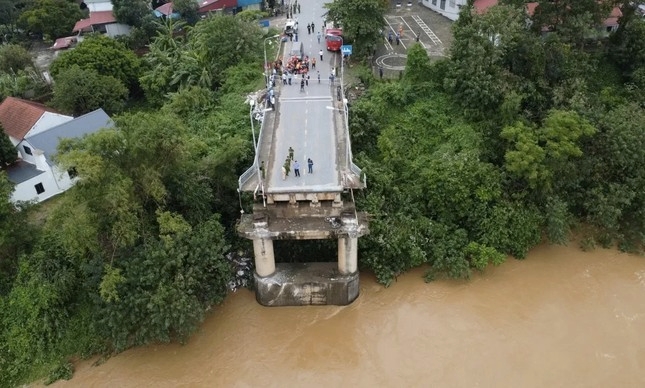 Sập cầu Phong Châu Một nhà thầu từng tham gia sửa chữa lên tiếng