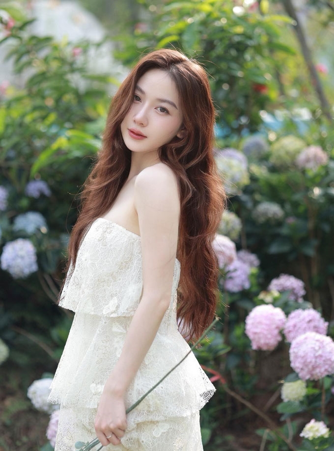 Hot girl trường báo gây thương nhớ trên sân Pickleball