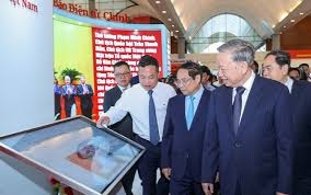 Báo chí Việt Nam - Một thế kỷ đồng hành cùng dân tộc