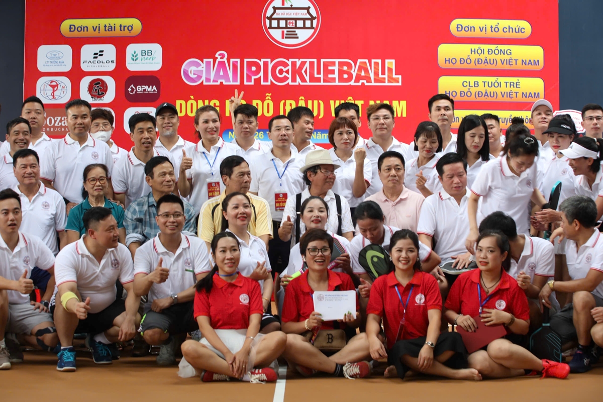 Lễ bế mạc Giải Pickleball dòng họ Đỗ Đậu Việt Nam lần thứ I – 2025 Dấu ấn khởi đầu đáng nhớ