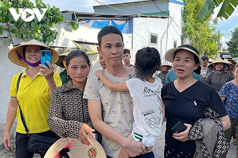 Vụ án Gà lôi trắng  Chưa rõ danh tính người bịt khẩu trang, chuyển tiền mua gà