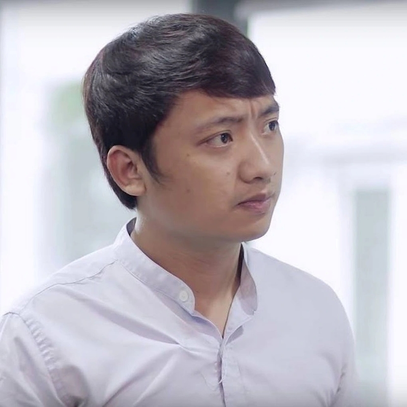YouTuber chuyên vào vai “Chủ tịch giả nghèo” là ai