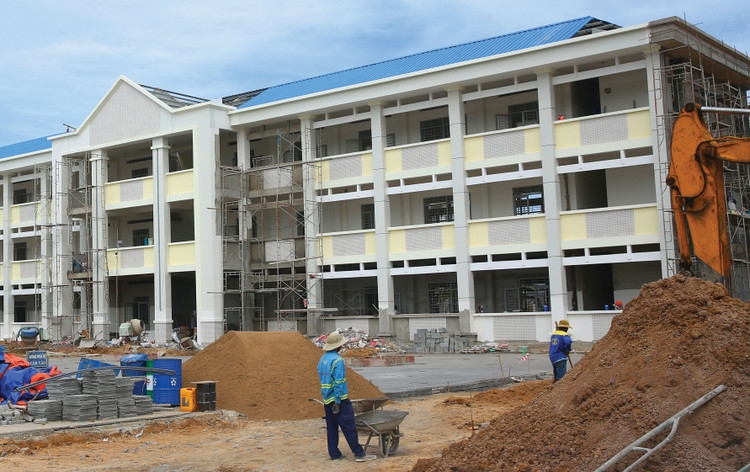 Gói thầu xây trường học tại Quảng Ngãi Hủy kết quả đấu thầu sau loạt kiến nghị