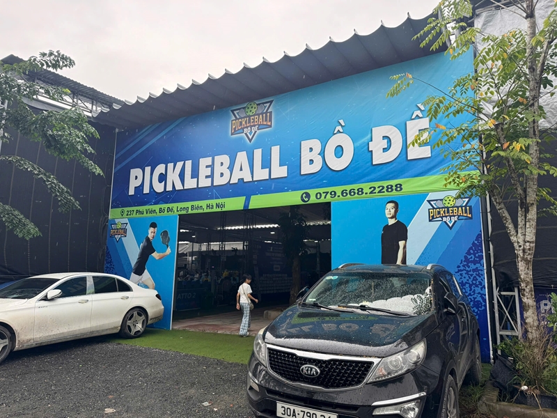 Phường Bồ Đề Cần nâng cao công tác quản lý đất đai, xây dựng, PCCC đối với tổ hợp sân Pickleball ở Phú Viên