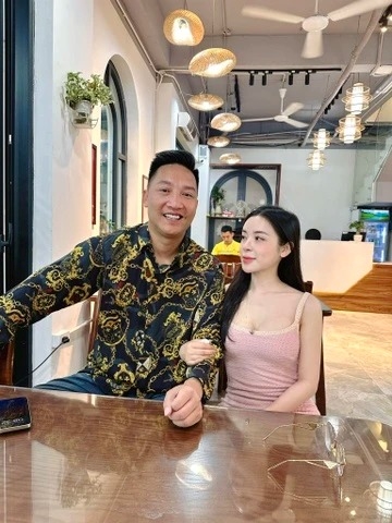 Huấn Hoa Hồng lên tiếng