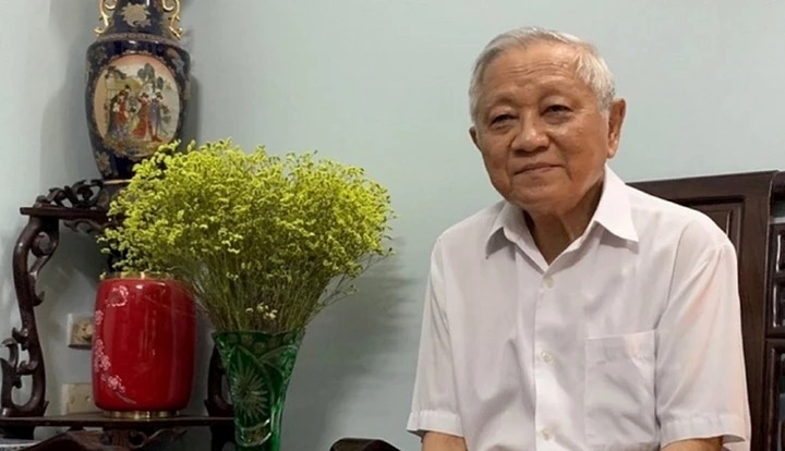 Vị Bộ trưởng đặc biệt từng mang án tù và công trình đường dây 500kV Bắc Nam thần tốc