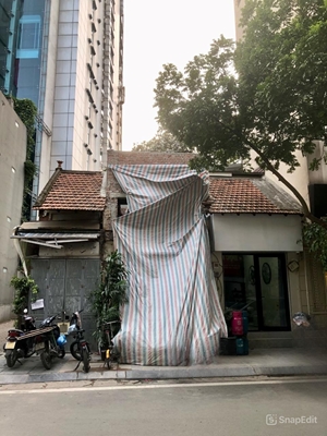 Công trình số 40 phố Lê Ngọc Hân có dấu hiệu vi phạm trật tự xây dựng Vì sao vẫn chưa được xử lý