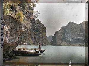 Vịnh Hạ Long kỳ vĩ trong loạt ảnh tuyệt đẹp hơn 70 năm trước