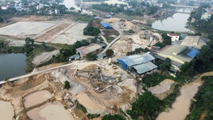 Trung Giã Hà Nội  Phản ánh tình trạng bến cảng, nhà xưởng hoạt động trái quy định