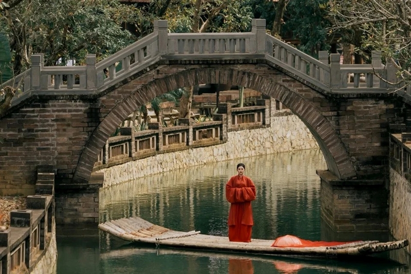 Điểm du lịch chưa mở cửa đã cháy tour ở Ninh Bình