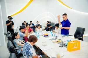 Hai cổ đông lớn nhất bị bắt, Đầu tư HVA vẫn tiến hành ĐHĐCĐ