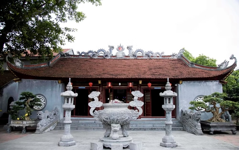 Khu di tích lăng và đền thờ Kinh Dương Vương - chốn thiêng thờ vua Thủy tổ