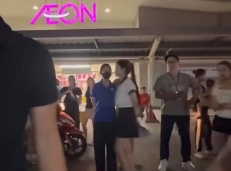 Vụ người phụ nữ tố bị quy chụp ăn cắp ở Aeon Mall Long Biên Lãnh đạo phường lên tiếng