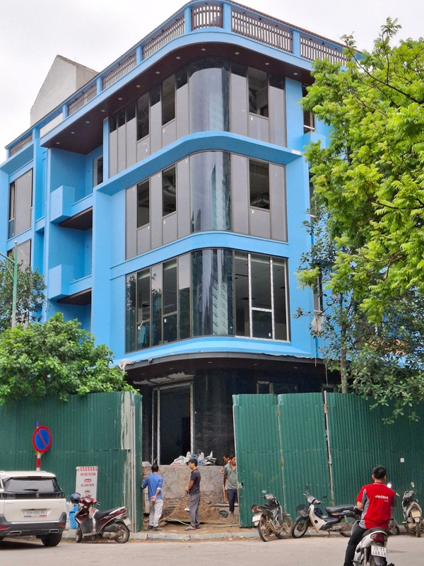 Hà Đông Nhiều ngôi nhà liền kề Dự án KĐT mới Xa La người dân phản ánh phá vỡ quy hoạch, cần được kiểm tra, xử lý vi phạm