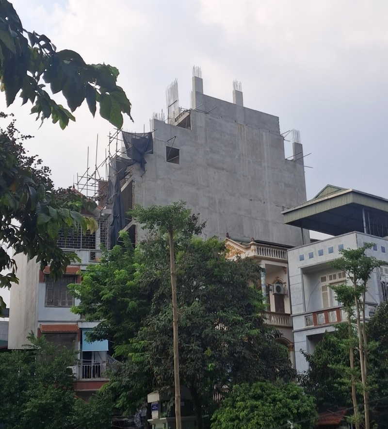 Đại Mỗ Cần làm rõ trách nhiệm quản lý trước những công trình quy mô lớn trên phố Đại Linh