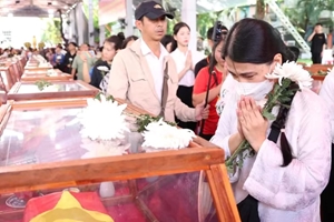 731 liệt sĩ tìm thấy ở Công viên Lê Thị Riêng đã yên nghỉ bên đồng đội
